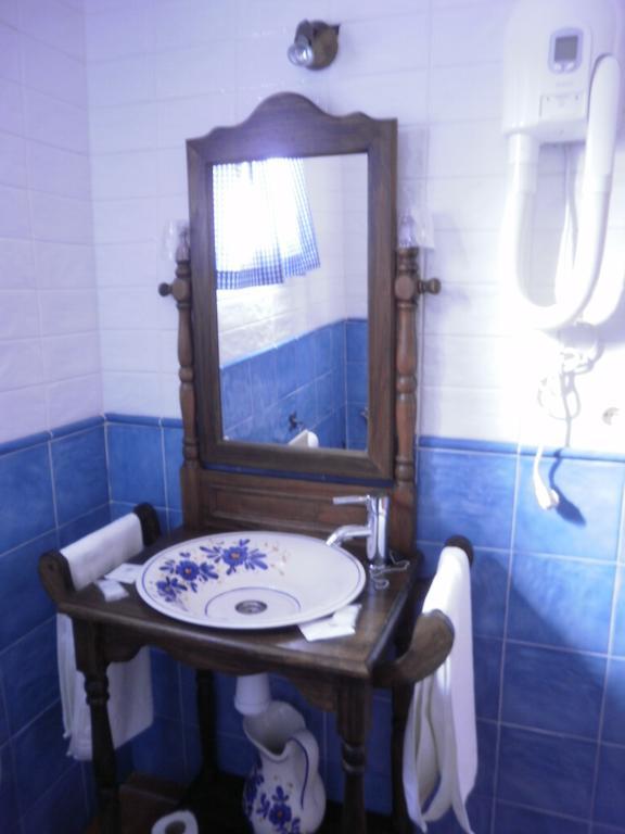 Hostal El Olmo Camarena de la Sierra Zimmer foto
